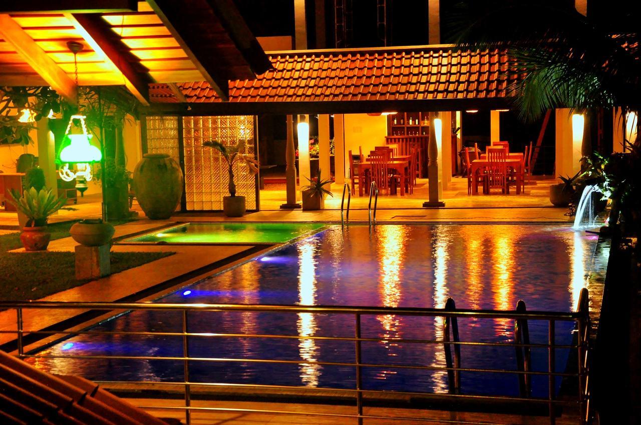Jungle Heart Cabanas Danwattegoda Esterno foto